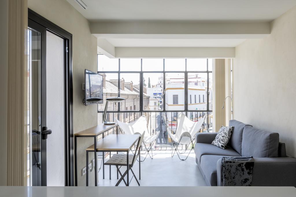 Thesuites Sevilla Exterior photo